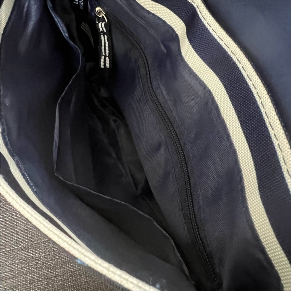 Nautica Striped Crossbody Bag navy blue and white with Tan Accents - Picture 9 of 9